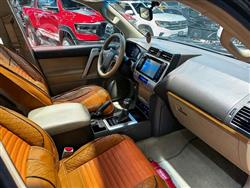 تۆیۆتا لاندكروزر پرادۆ